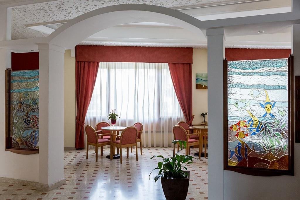 Hotel Vittoria Vasto Exterior photo
