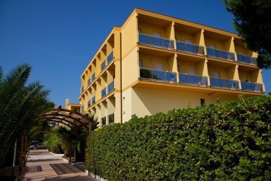 Hotel Vittoria Vasto Exterior photo
